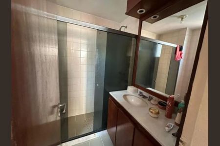 Banheiro de apartamento para alugar com 1 quarto, 90m² em Barra da Tijuca, Rio de Janeiro