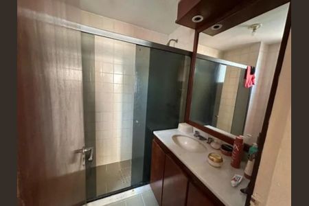 Banheiro de apartamento para alugar com 1 quarto, 90m² em Barra da Tijuca, Rio de Janeiro