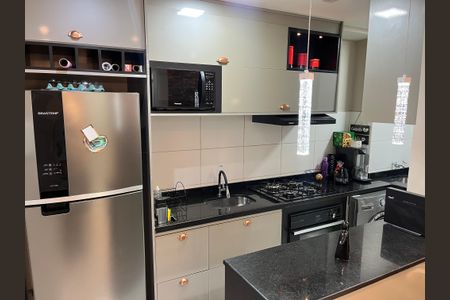 Cozinha  de apartamento à venda com 2 quartos, 42m² em Jardim Lideranca, São Paulo