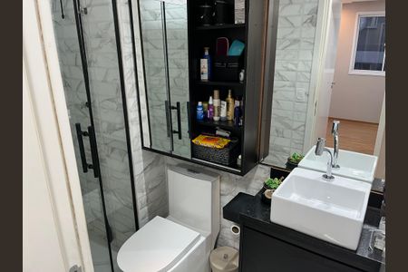 Banheiro social  de apartamento à venda com 2 quartos, 42m² em Jardim Lideranca, São Paulo