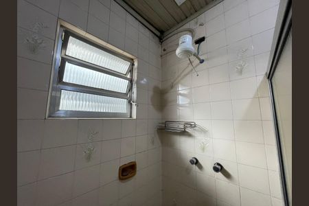 Casa para alugar com 270m², 3 quartos e 2 vagasBanheiro 1