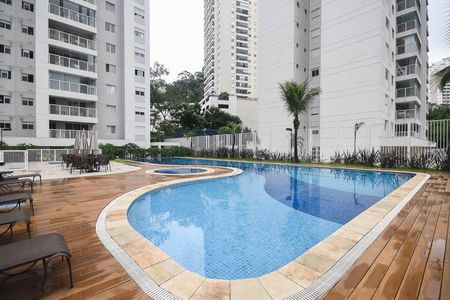 Apartamento à venda com 84m², 2 quartos e 1 vagaPiscina