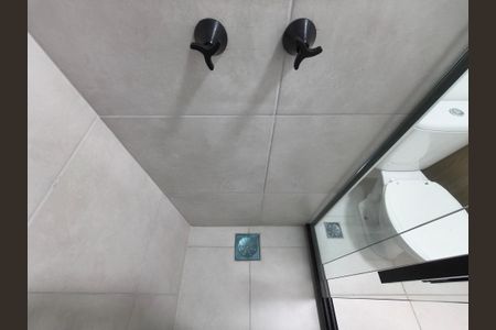 Apartamento para alugar com 64m², 2 quartos e 1 vagaBanheiro Social