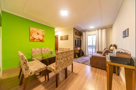 Sala de apartamento à venda com 3 quartos, 70m² em Jardim do Estádio, Santo André