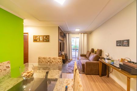 Sala de apartamento à venda com 3 quartos, 70m² em Jardim do Estádio, Santo André