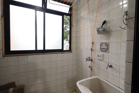 Apartamento para alugar com 63m², 3 quartos e 1 vagaÁrea de Serviço