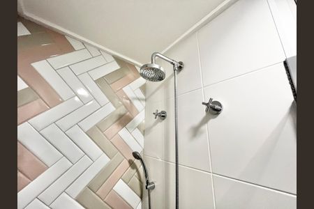 Apartamento à venda com 92m², 2 quartos e 2 vagasBanheiro da Suíte 2