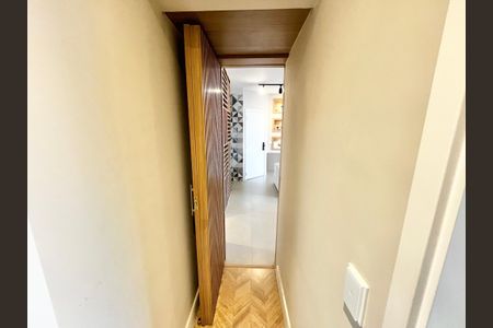 Apartamento à venda com 92m², 2 quartos e 2 vagasCorredor