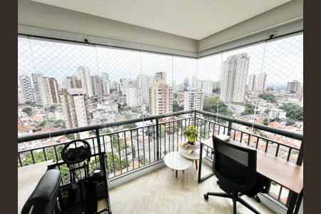 Apartamento à venda com 92m², 2 quartos e 2 vagasVaranda Quarto Suíte