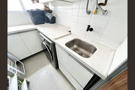 Apartamento à venda com 92m², 2 quartos e 2 vagasÁrea de Serviço