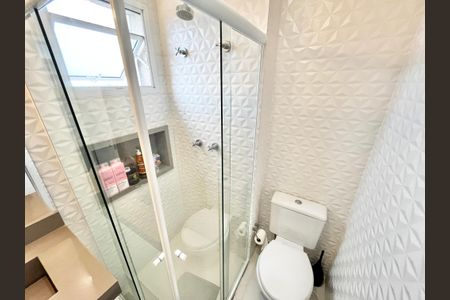 Apartamento à venda com 92m², 2 quartos e 2 vagasBanheiro da Suíte