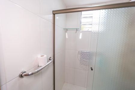 Apartamento para alugar com 55m², 2 quartos e 1 vaga Apartamento para alugar com 55m², 2 quartos e 1 vagaBanheiro
