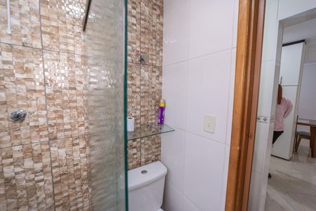 Apartamento para alugar com 55m², 2 quartos e 1 vaga Apartamento para alugar com 55m², 2 quartos e 1 vagaBanheiro