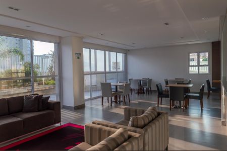 Apartamento à venda com 73m², 2 quartos e 2 vagasÁrea comum - Salão de festas