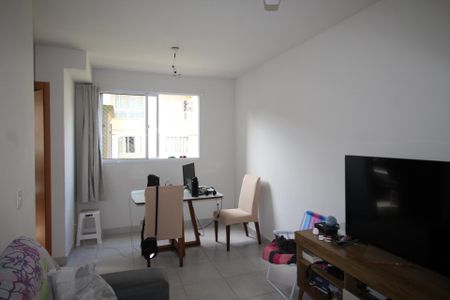 Sala de apartamento para alugar com 2 quartos, 42m² em Santa Fe, Porto Alegre