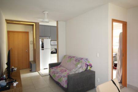 Sala de apartamento para alugar com 2 quartos, 42m² em Santa Fe, Porto Alegre