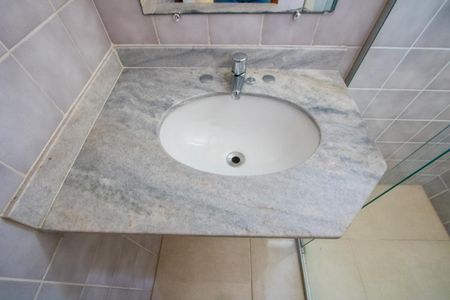 Apartamento para alugar com 78m², 3 quartos e 1 vaga Apartamento para alugar com 78m², 3 quartos e 1 vagaBanheiro social