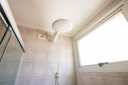 Apartamento para alugar com 78m², 3 quartos e 1 vaga Apartamento para alugar com 78m², 3 quartos e 1 vagaBanheiro do quarto 1