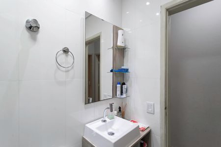 Apartamento à venda com 60m², 3 quartos e 1 vaga Apartamento à venda com 60m², 3 quartos e 1 vagaBanheiro social