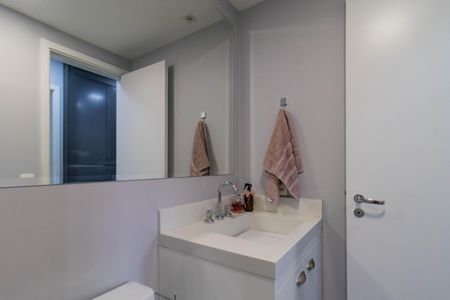 Apartamento para alugar com 62m², 2 quartos e 1 vaga Apartamento para alugar com 62m², 2 quartos e 1 vagaBanheiro