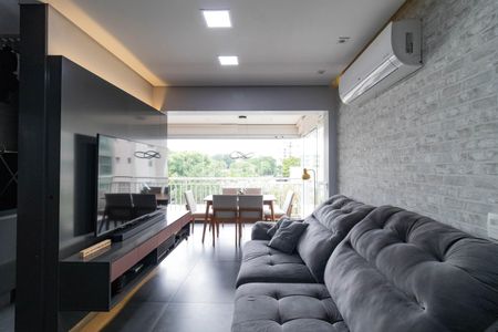 Sala de apartamento para alugar com 2 quartos, 62m² em Vila Anastácio, São Paulo