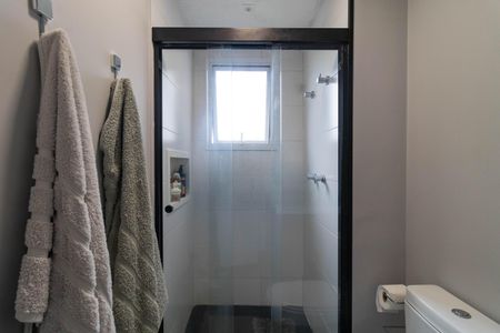 Apartamento para alugar com 62m², 2 quartos e 1 vaga Apartamento para alugar com 62m², 2 quartos e 1 vagaBanheiro da Suíte