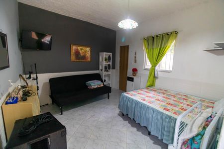 Casa à venda com 327m², 4 quartos e 4 vagasSuíte Externa 