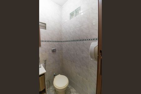 Casa à venda com 327m², 4 quartos e 4 vagasLavabo