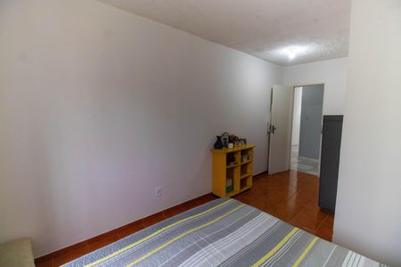 Casa à venda com 327m², 4 quartos e 4 vagasQuarto 