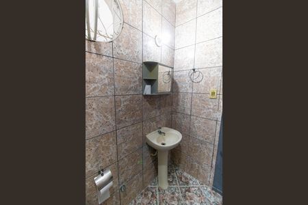 Casa à venda com 327m², 4 quartos e 4 vagasBanheiro da Suíte 3