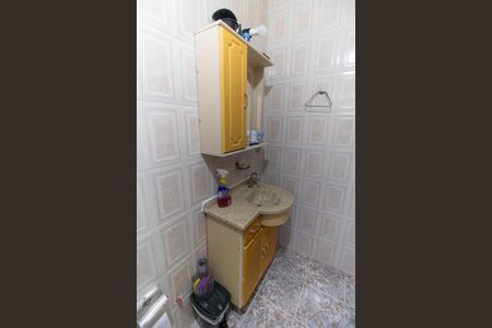 Casa à venda com 327m², 4 quartos e 4 vagasBanheiro da Suíte 2
