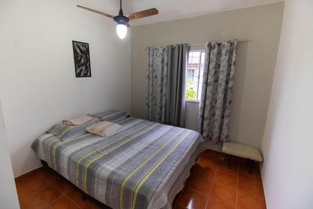 Casa à venda com 327m², 4 quartos e 4 vagasQuarto 