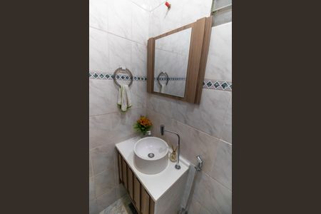 Casa à venda com 327m², 4 quartos e 4 vagasLavabo