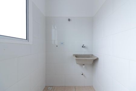 Apartamento para alugar com 40m², 2 quartos e sem vagaCozinha e Área de Serviço