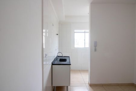 Sala / Cozinha de apartamento para alugar com 2 quartos, 40m² em Jardim Nordeste, São Paulo