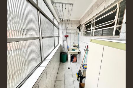 Apartamento à venda com 81m², 3 quartos e 1 vagaÁrea de Serviço