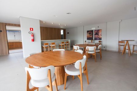 Apartamento para alugar com 95m², 3 quartos e 2 vagasÁrea Comum - Salão de Festas