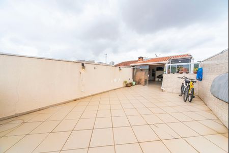 Apartamento à venda com 140m², 2 quartos e 2 vagas Apartamento à venda com 140m², 2 quartos e 2 vagasVaranda da Cobertura