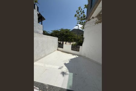 Área externa de apartamento para alugar com 1 quarto, 43m² em Recreio dos Bandeirantes, Rio de Janeiro
