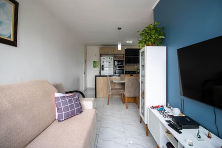 Sala de apartamento para alugar com 3 quartos, 58m² em Jardim Ana Maria, São Paulo