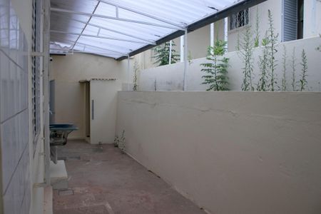 Casa para alugar com 238m², 3 quartos e 1 vaga Casa para alugar com 238m², 3 quartos e 1 vagaÁrea de Serviço