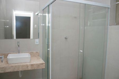 Casa para alugar com 238m², 3 quartos e 1 vaga Casa para alugar com 238m², 3 quartos e 1 vagaBanheiro