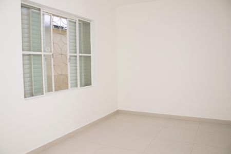 Casa para alugar com 238m², 3 quartos e 1 vaga Casa para alugar com 238m², 3 quartos e 1 vagaSala