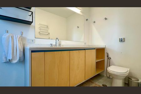 Apartamento à venda com 129m², 3 quartos e 2 vagasBanheiro da Suíte