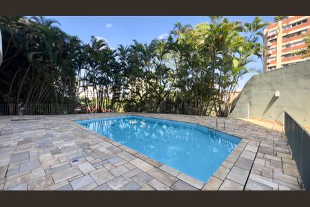 Apartamento à venda com 129m², 3 quartos e 2 vagasPiscina