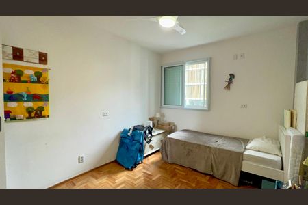 Apartamento à venda com 129m², 3 quartos e 2 vagasQuarto 2