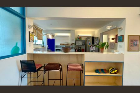 Apartamento à venda com 129m², 3 quartos e 2 vagasCozinha