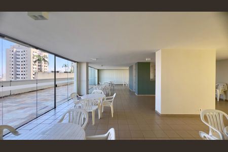 Apartamento à venda com 129m², 3 quartos e 2 vagasSalão de Festas