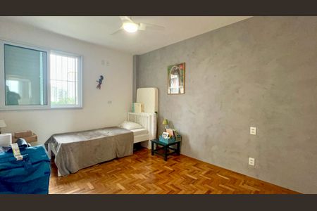 Apartamento à venda com 129m², 3 quartos e 2 vagasQuarto 2