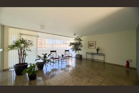 Apartamento à venda com 129m², 3 quartos e 2 vagasHall de entrada